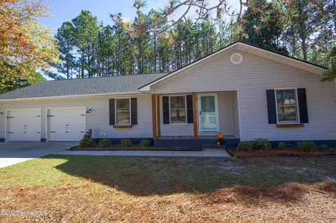 Exterior - 185 N Peach St, Pinebluff, NC 28373 photo 2 of 11