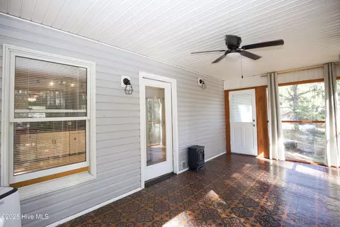 Exterior - 185 N Peach St, Pinebluff, NC 28373 photo 7 of 11