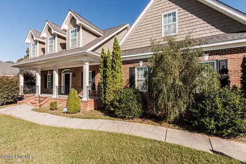 1876 Kingfisher Ct, Nashville, NC 27856