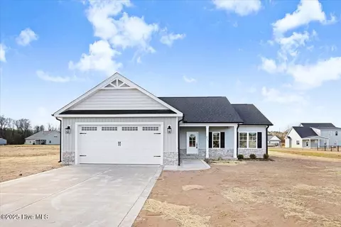 3711 Drew Farmer Rd, La Grange, NC 28551