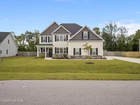 514 Jarrotts Pl, Jacksonville, NC 28546
