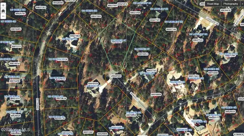 106 Parker Ct, West End, NC 27376
