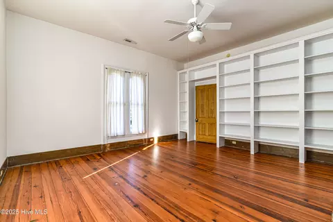 Bedroom - 625 W Main St, Murfreesboro, NC 27855 photo 6 of 15