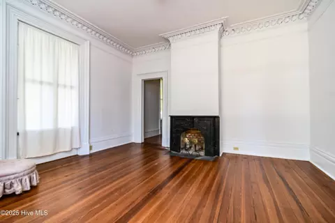 Bedroom - 625 W Main St, Murfreesboro, NC 27855 photo 3 of 15