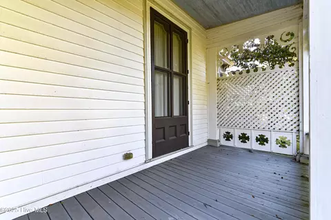 Exterior - 625 W Main St, Murfreesboro, NC 27855 photo 19 of 23