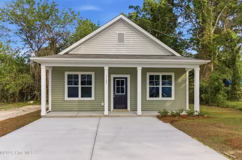 1107 Goldsboro St, New Bern, NC 28560
