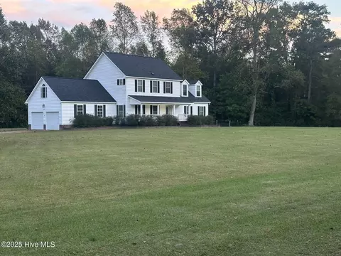 Exterior - 5735 Fire Dept Rd, Williamston, NC 27892 photo 2 of 12