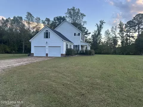 Exterior - 5735 Fire Dept Rd, Williamston, NC 27892 photo 1 of 12