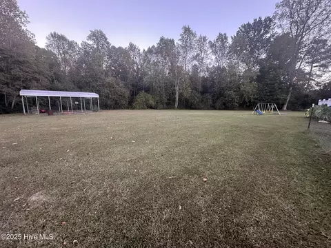 Exterior - 5735 Fire Dept Rd, Williamston, NC 27892 photo 9 of 12