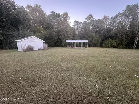 Exterior - 5735 Fire Dept Rd, Williamston, NC 27892 photo 8 of 12