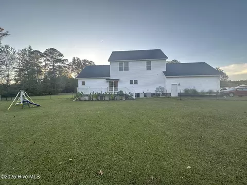 Exterior - 5735 Fire Dept Rd, Williamston, NC 27892 photo 11 of 12