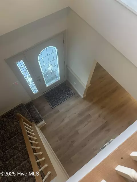 Entry Way - 5735 Fire Dept Rd, Williamston, NC 27892 photo 2 of 4