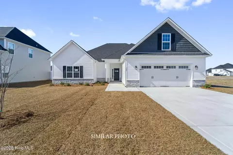 205 Windsor Run Blvd, Jacksonville, NC 28546