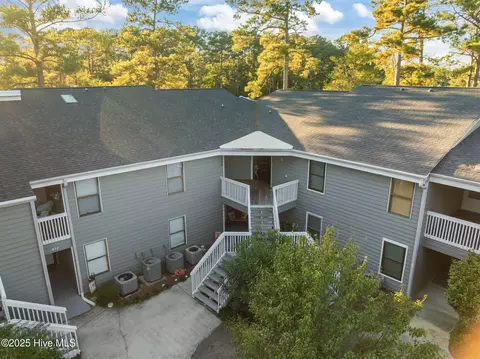 Exterior - 724 Azalea Dr #439, Hampstead, NC 28443 photo 13 of 17