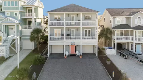 44 Cumberland St, Ocean Isle Beach, NC 28469