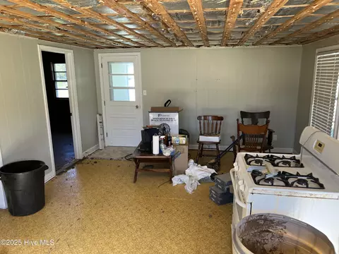 Other - 309 Mcdaniel Dr, Beaufort, NC 28516 photo 3 of 4