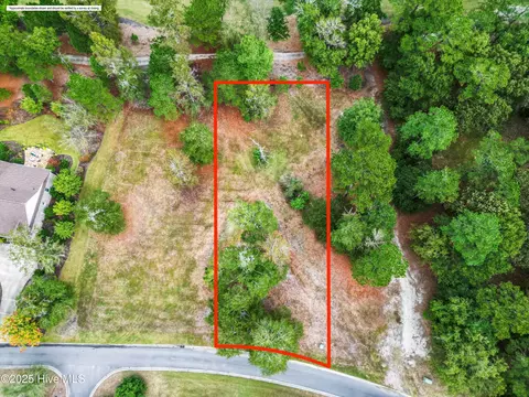 157 E Winding Way, Wallace, NC 28466