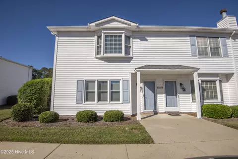 336 Haven Dr #T1, Greenville, NC 27834