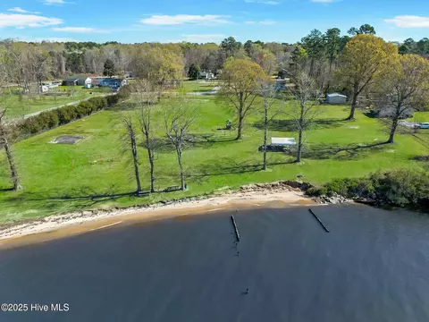 306 Cypress Dr, Edenton, NC 27932 photo 3
