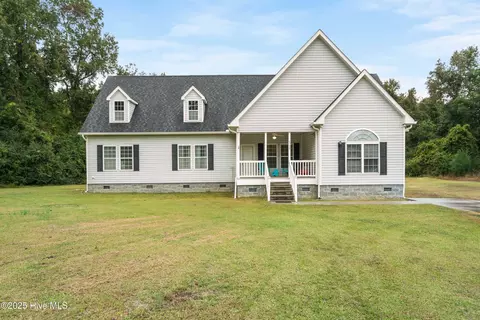 6700 D L Lewis SE, Winnabow, NC 28479