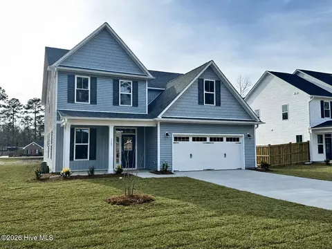 1067 Lexington Ave NE, Leland, NC 28451