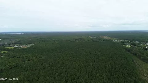 580 Straits Rd, Gloucester, NC 28528 photo 8
