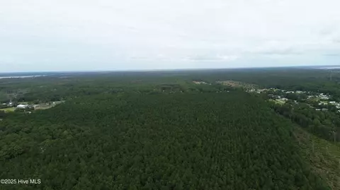 580 Straits Rd, Gloucester, NC 28528 photo 6