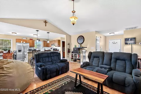 500 Dion Dr, Hubert, NC 28539 photo 8