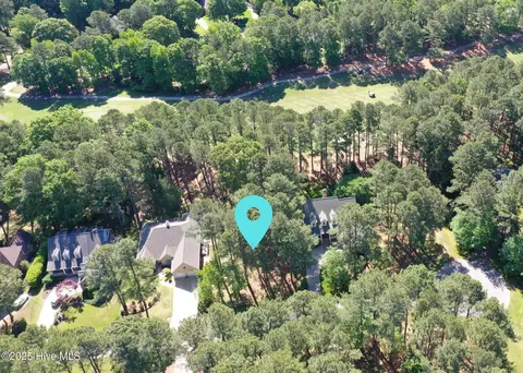 11 Croatan Rd, Hertford, NC 27944