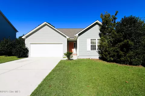 100 Providence Dr, Jacksonville, NC 28546