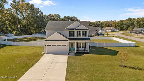 View/Area - 120 Persimmon Dr, New Bern, NC 28562 photo 1 of 10