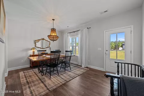 Dining - 120 Persimmon Dr, New Bern, NC 28562 photo 1 of 3