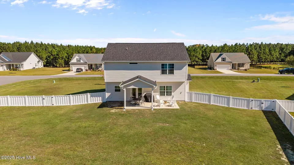 View/Area - 120 Persimmon Dr, New Bern, NC 28562 photo 9 of 10