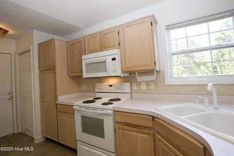 Kitchen - 1 Georgia Ct, Pinehurst, NC 28374 photo 1 of 4