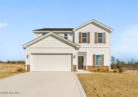 544 Ashley Heights Dr, Aberdeen, NC 28315