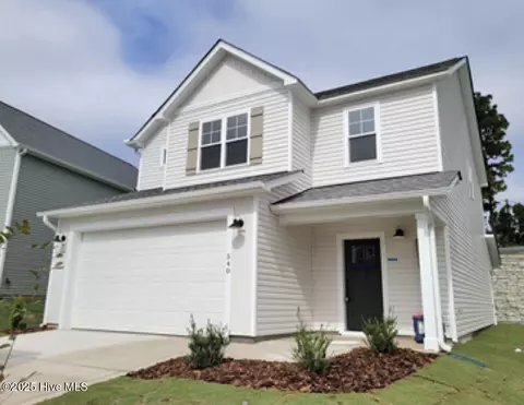 540 Burgundy Dr, Southern Pines, NC 28387