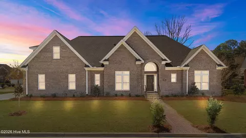 2061 Cornerstone Dr, Winterville, NC 28590