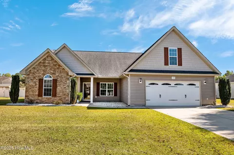 2459 Kodiak Dr, Winterville, NC 28590