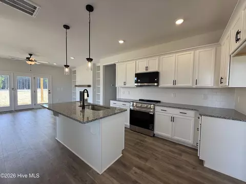 53 Sundrops Trl, Dunn, NC 28334 photo 8