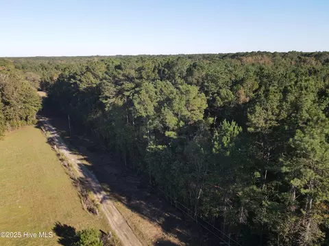 282 James E Moore Rd, Currie, NC 28435