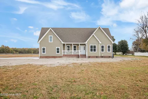 819 Shawboro Rd, Shawboro, NC 27973