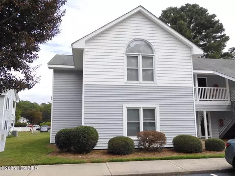 122 W Victoria Ct #A, Greenville, NC 27834