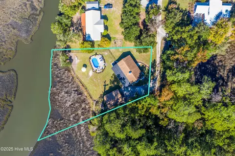 View/Area - 102 Osprey Nest Ln, Hampstead, NC 28443 photo 1 of 8
