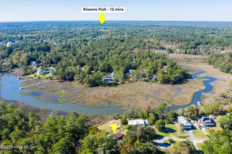 View/Area - 102 Osprey Nest Ln, Hampstead, NC 28443 photo 7 of 8