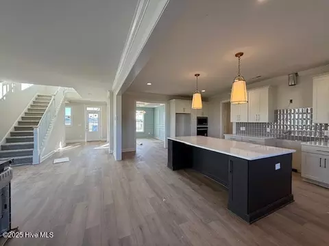 Kitchen - 810 Tupelo Tree Dr, Hubert, NC 28539 photo 5 of 7