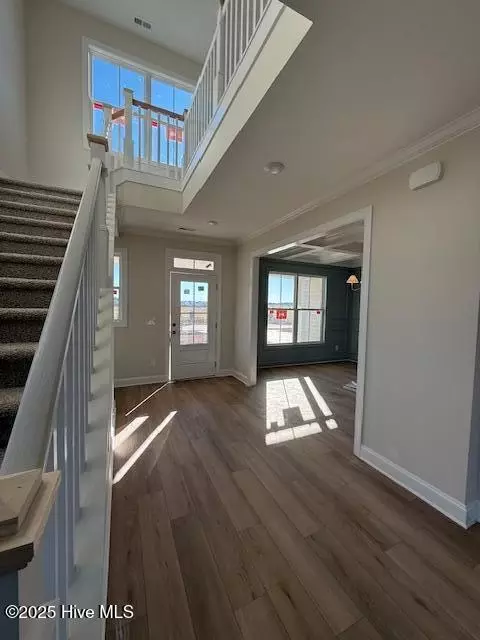 Entry Way - 810 Tupelo Tree Dr, Hubert, NC 28539 photo 5 of 6
