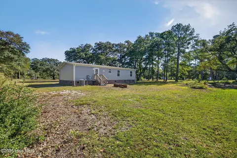 202234 Sloop Point Rd, Hampstead, NC 28443 photo 11