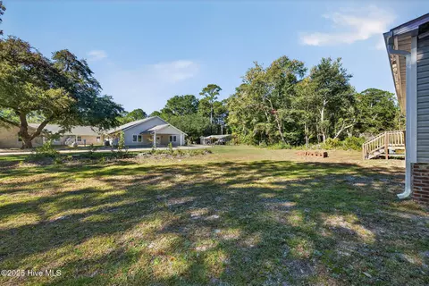 202234 Sloop Point Rd, Hampstead, NC 28443 photo 9