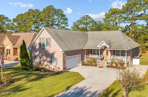 1207 Pelican Dr, New Bern, NC 28560
