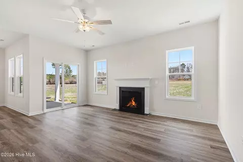 Living - 139 Yardley Dr, Smithfield, NC 27577 photo 3 of 5